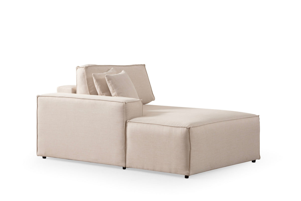 Pırlo Corner Left Bettsofa - Ecru in Ecru präsentiert im Onlineshop von KAQTU Design AG. Bettsofa links ist von Atelier Del Sofa