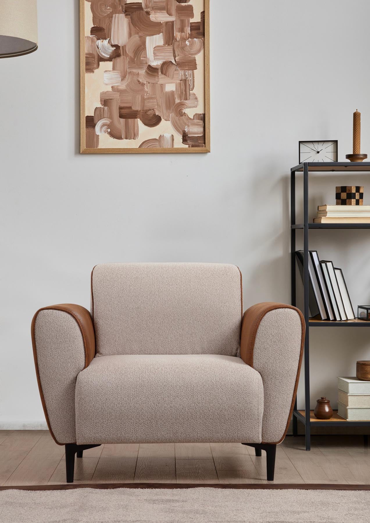 Entdecken Sie das Aren Modulares Sofa in Beige Zimt von Atelier Del Sofa – stilvolles Design trifft auf höchsten Komfort für Ihr Zuhause.