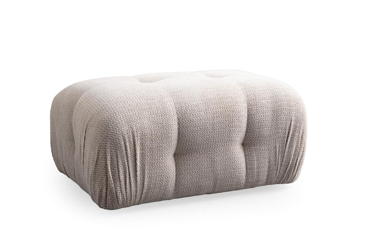 Petite Pouf - Sahne in Sahne präsentiert im Onlineshop von KAQTU Design AG. Pouf ist von Atelier Del Sofa