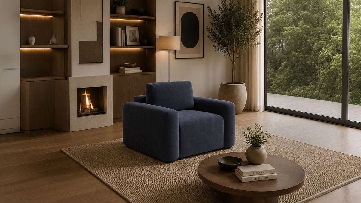 Petrolblaues 1-Sitzer Sofa mit Buchenholzgestell, gepolstertem Sitz und schlanken Kunststoffbeinen, Sitzhöhe 45 cm.