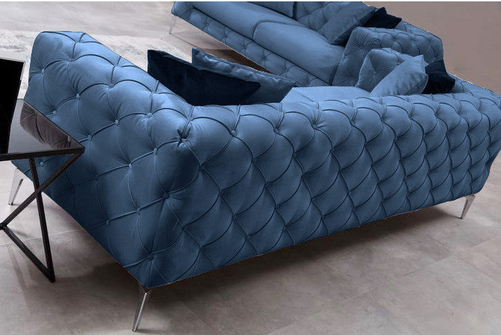 Genießen Sie stilvollen Komfort mit dem Como 3-Sitzer-Sofa in Blau von Atelier Del Sofa. Perfekt für modernes Wohnen!