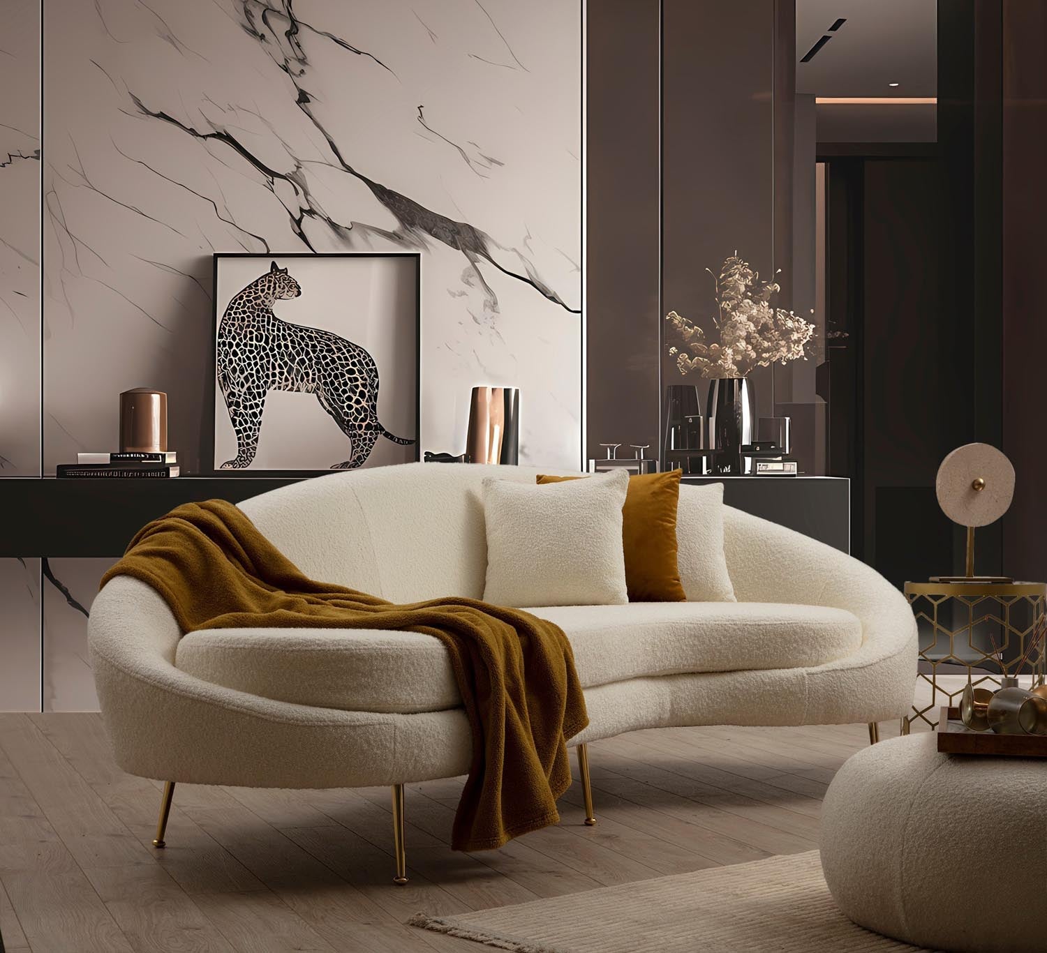 Entdecken Sie das elegante Eses 3er Sofa in Sahne von Atelier Del Sofa. Luxuriöser Komfort trifft skandinavisches Design für Ihr Zuhause.