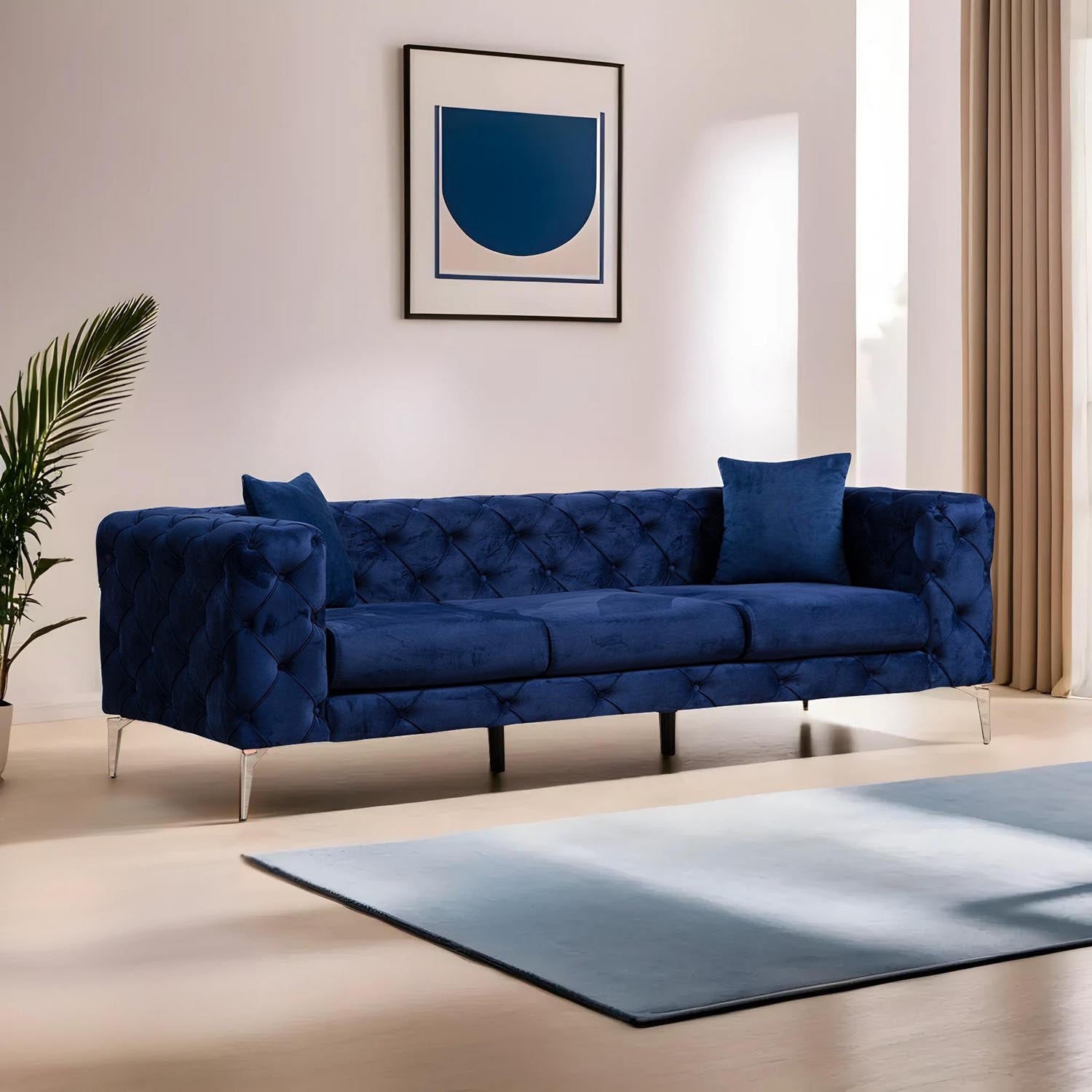 Genießen Sie stilvolle Entspannung mit dem Como 3-Sitzer-Sofa in Navy Blue von Atelier Del Sofa – der Inbegriff von Eleganz und Komfort.