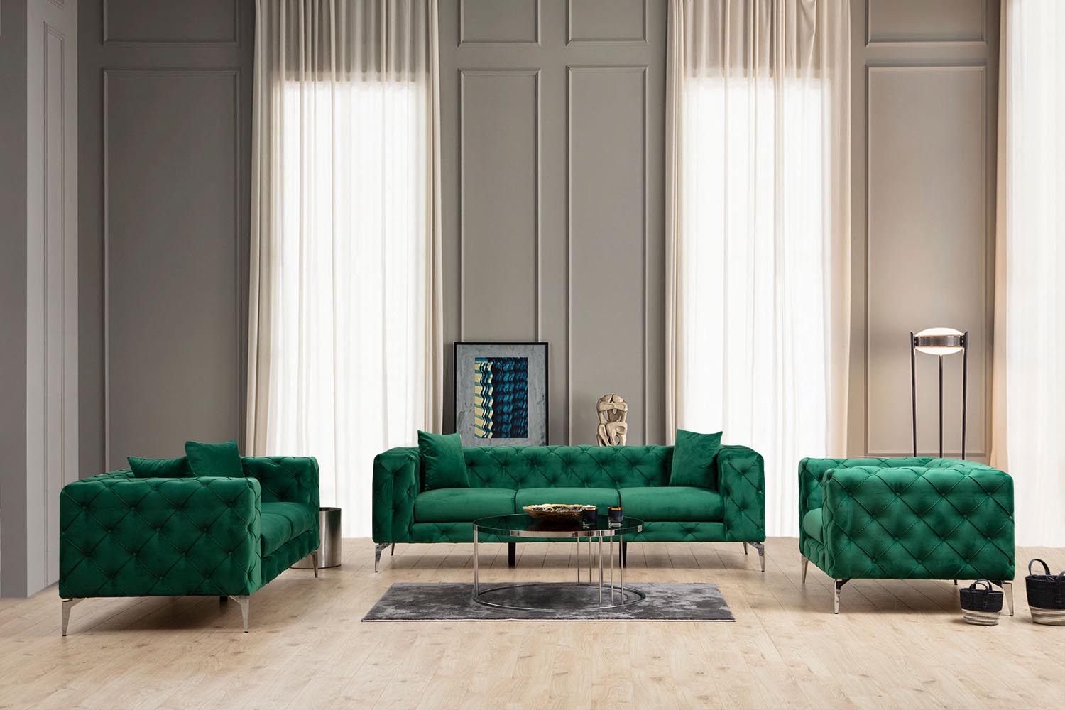 Entdecken Sie das Como - Green Sofa von Atelier Del Sofa: Eleganz trifft auf Komfort mit hochwertiger Verarbeitung und lebendiger Farbgebung.