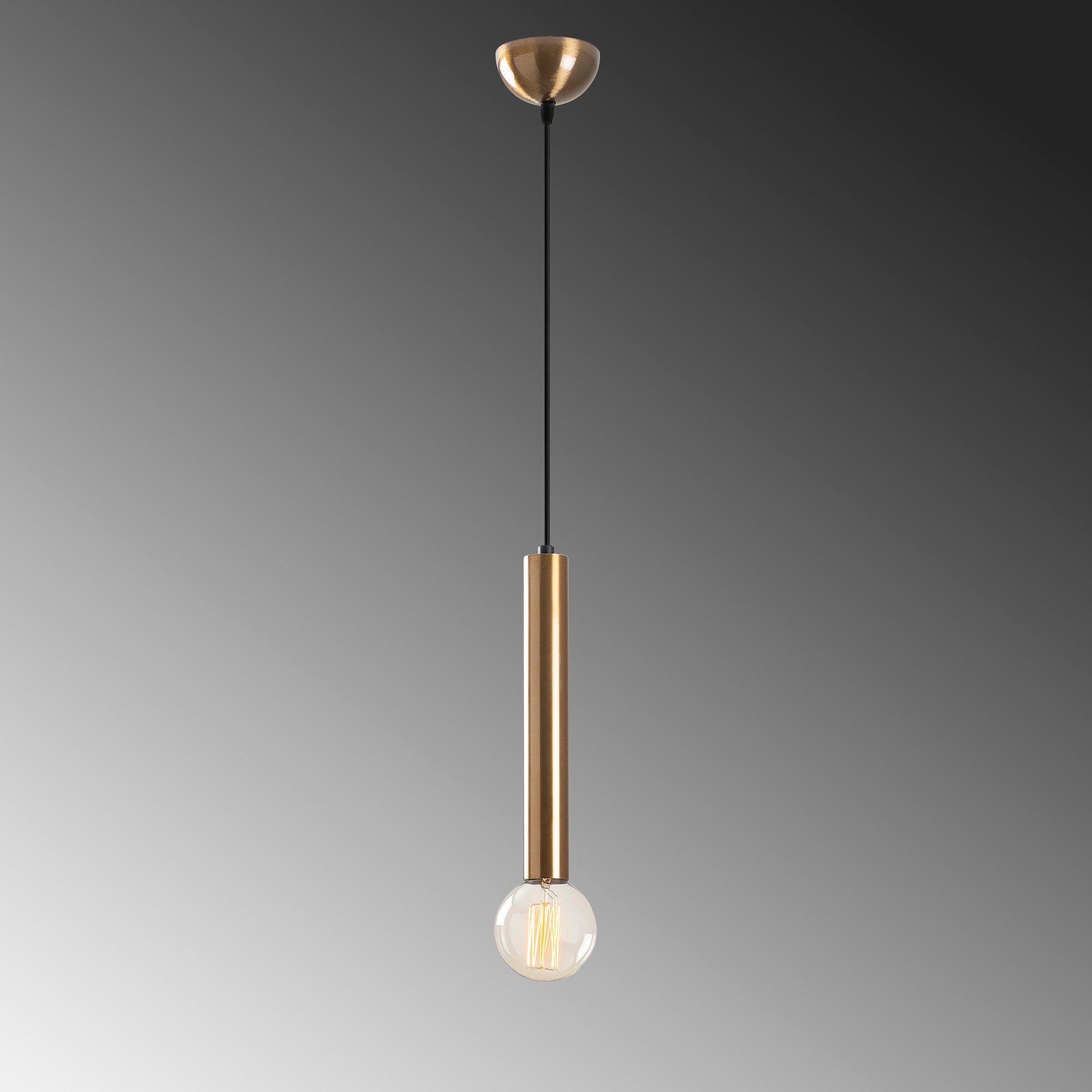 Entdecken Sie die Tempo Pendelleuchte von Opviq – ein stilvolles Highlight, das Vintage-Charme und skandinavische Eleganz in Ihr Zuhause bringt.