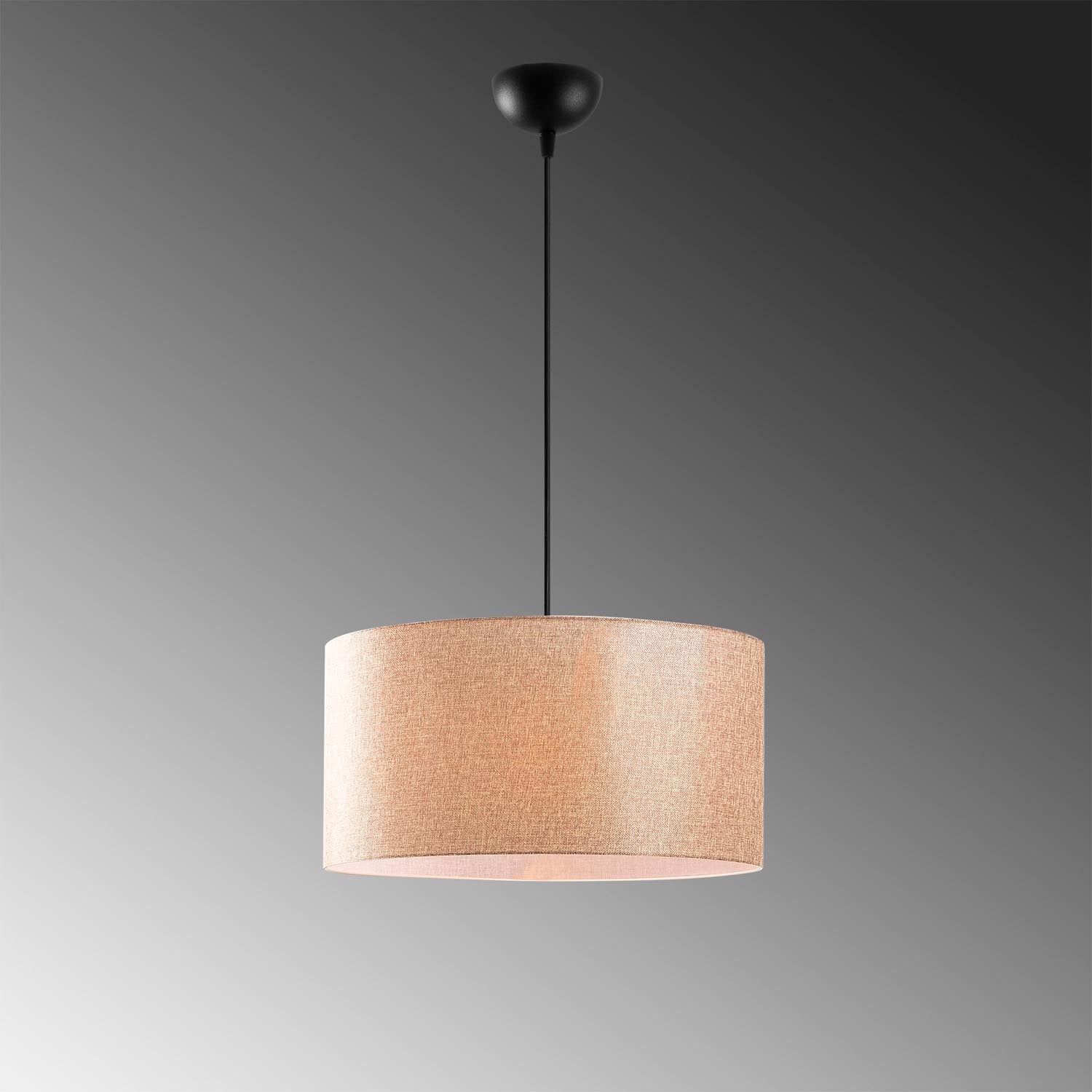 Entdecken Sie die Abajur Pendelleuchte in Sahne von Opviq – ein stilvolles Highlight, das skandinavische Eleganz und einladendes Licht in Ihr Zuhause bringt.