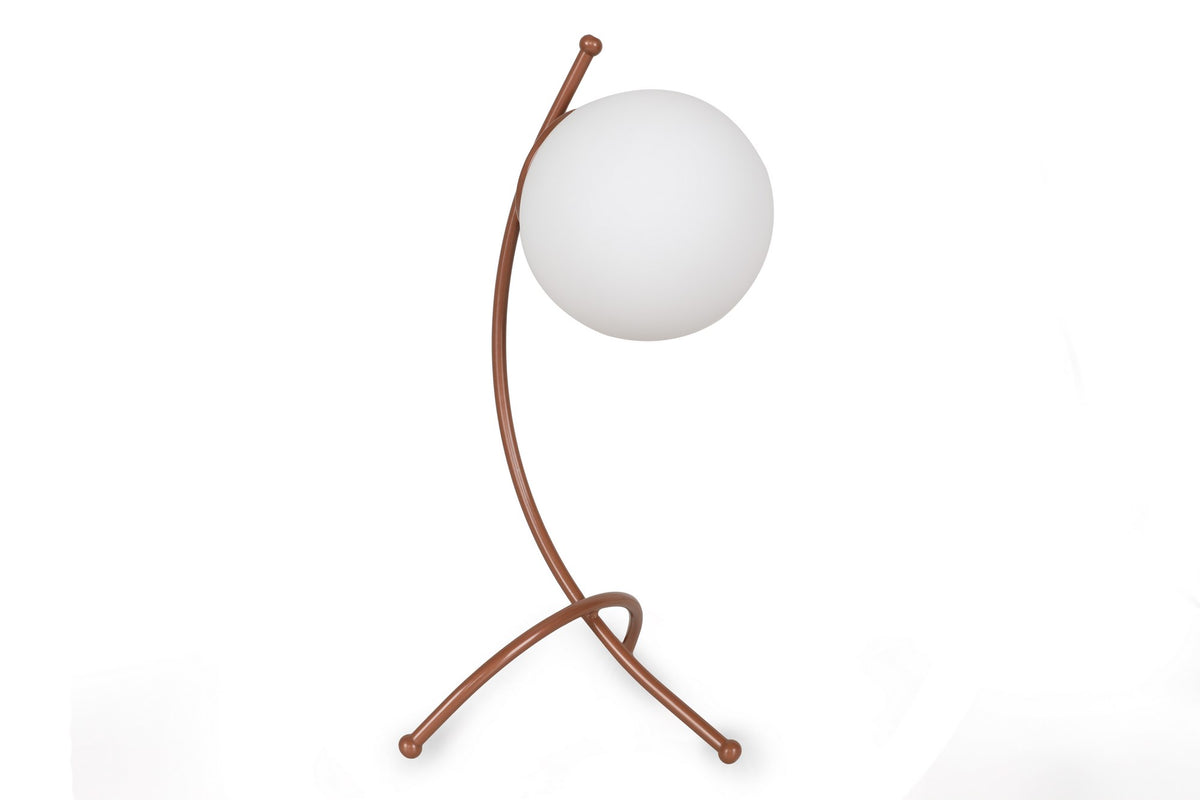 Yay Tischleuchte - Weiss Kupfer in Weiss Kupfer präsentiert im Onlineshop von KAQTU Design AG. Tischleuchte ist von Opviq