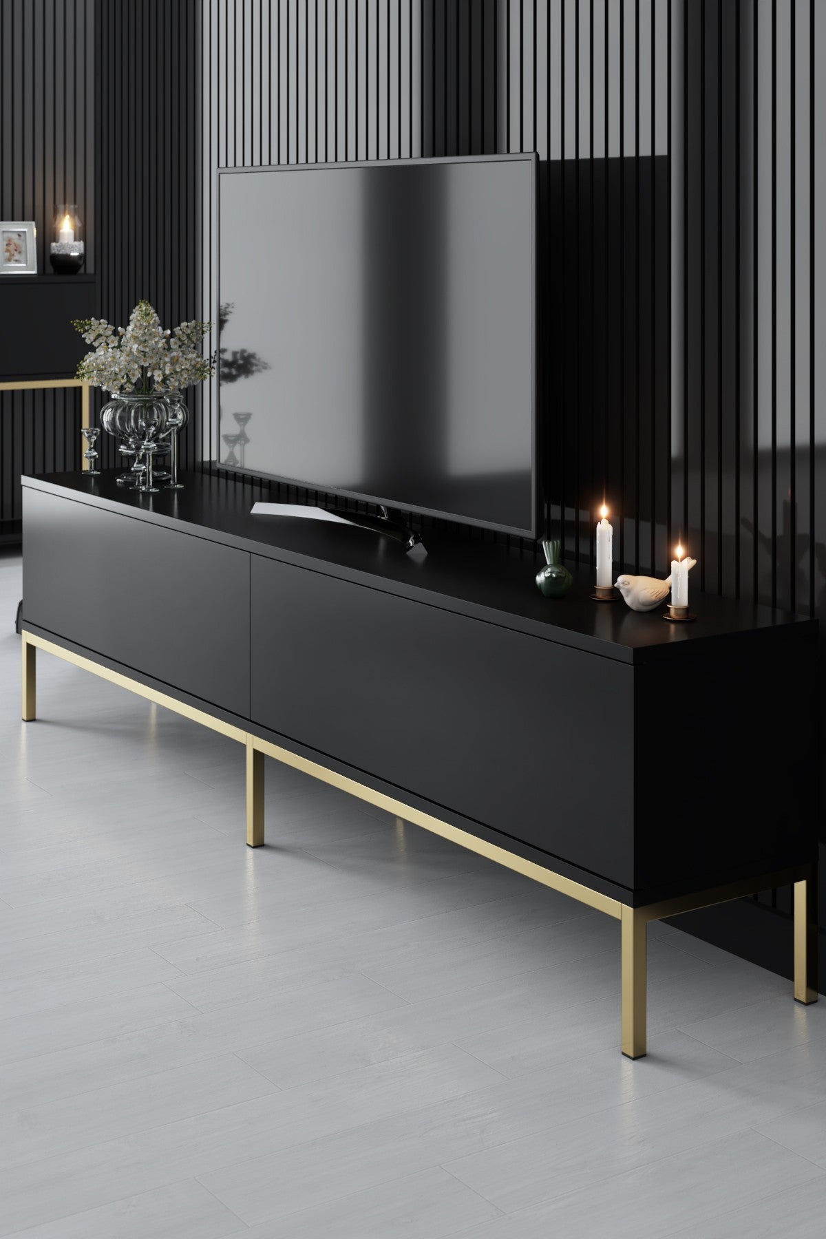 Eleganter TV-Ständer Lord - Black, Gold von Hanah Home: Hochwertige melaminbeschichtete Spanplatte, stabile Metallfüße, zeitlose Farbkombination für jeden Wohnstil.