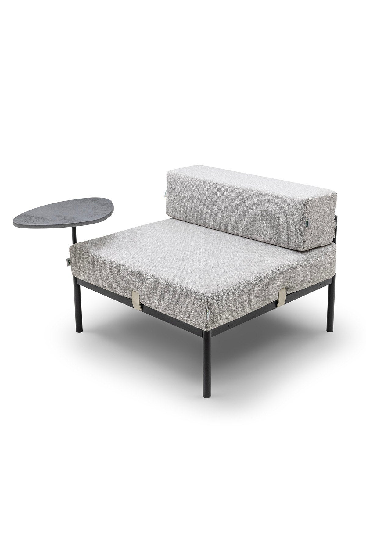Foto eines 1-Sitzer-Sofamoduls in Schwarz/Grau mit Bouclé-Stoff, Metallgestell, Metallbeinen und integriertem Beistelltisch von Hanah Home.