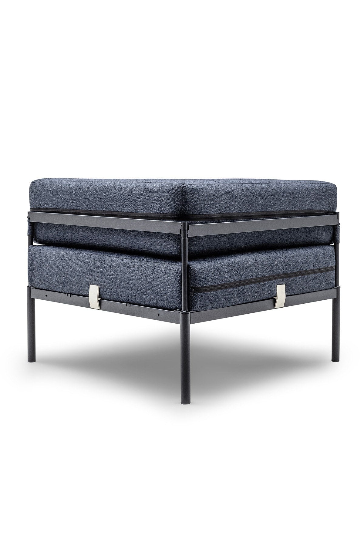 Eckmodul in Schwarz und Marineblau mit Bouclé-Stoff, Metallbeinen und gepolsterter, verstellbarer Rückenlehne, Frontalansicht.