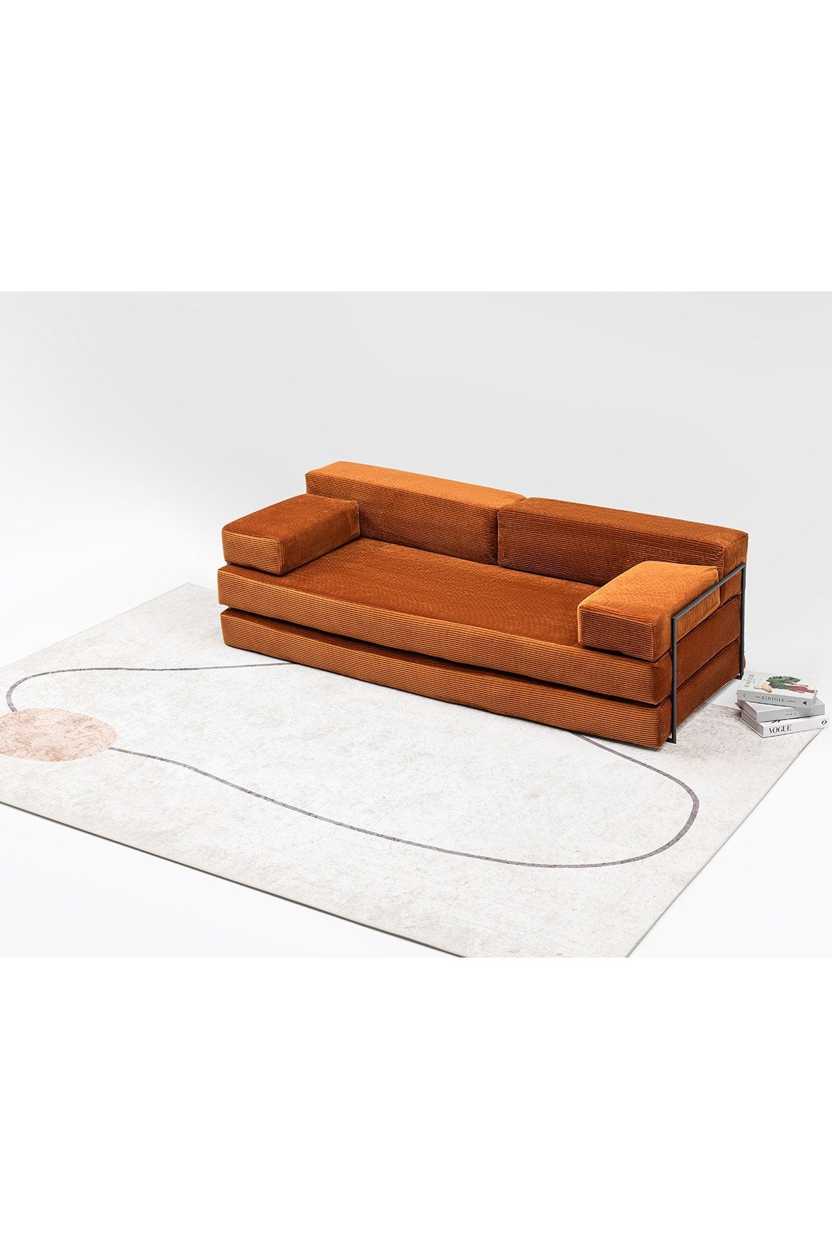 Ziegelrotes 3-Sitzer-Schlafsofa von Hanah Home aus Venom Samt, mit gepolsterter Sitzfläche, Armlehnen und verstellbarer Rückenlehne.