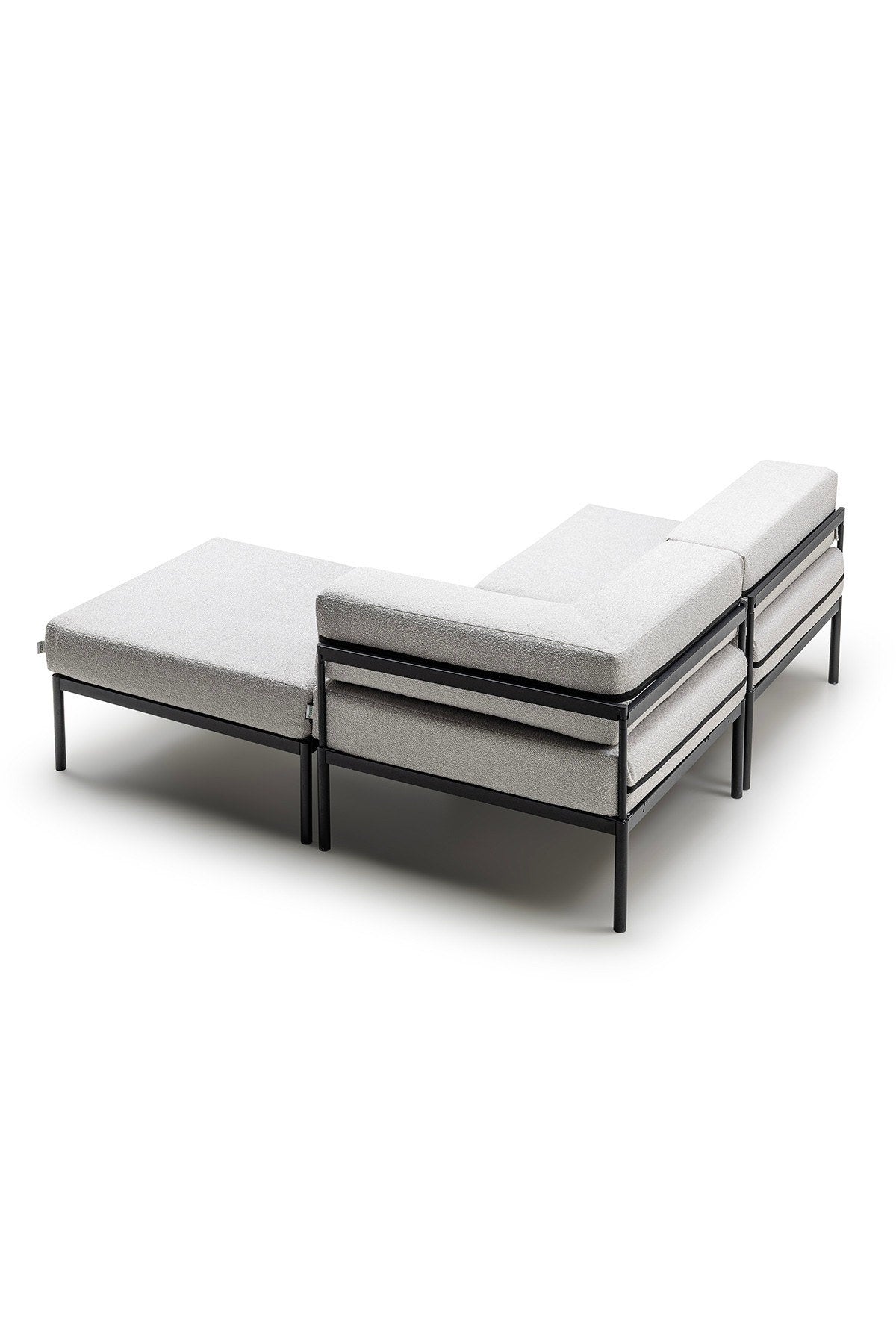 Ecksofa Corner Set 180 in Schwarz und Grau mit Bouclé-Stoffbezug, Metallgestell und schlanken Metallbeinen, grosszügige Sitzfläche.