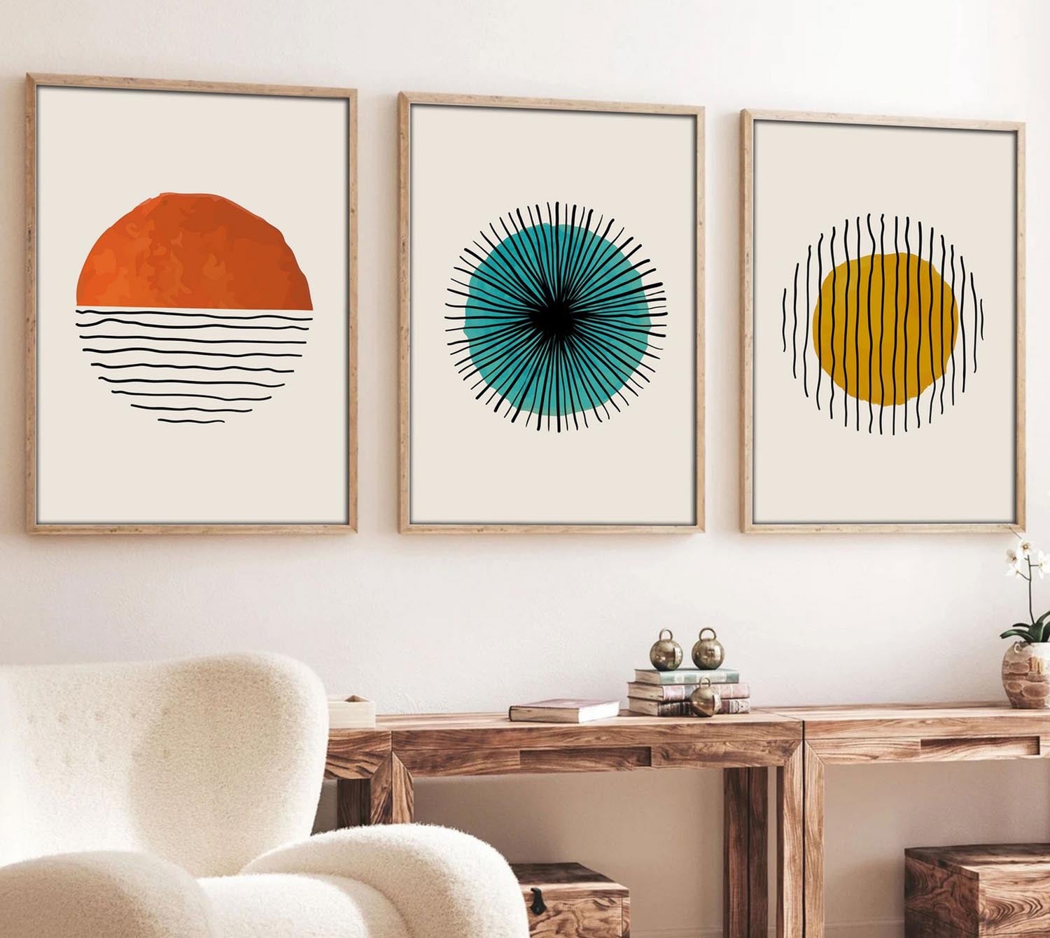 Entdecken Sie das fesselnde Huhu12 Bild von Wallity in lebendigen Farben. Verleihen Sie Ihrem Raum mit diesem 3-teiligen MDF-Gemälde einen eleganten Akzent.