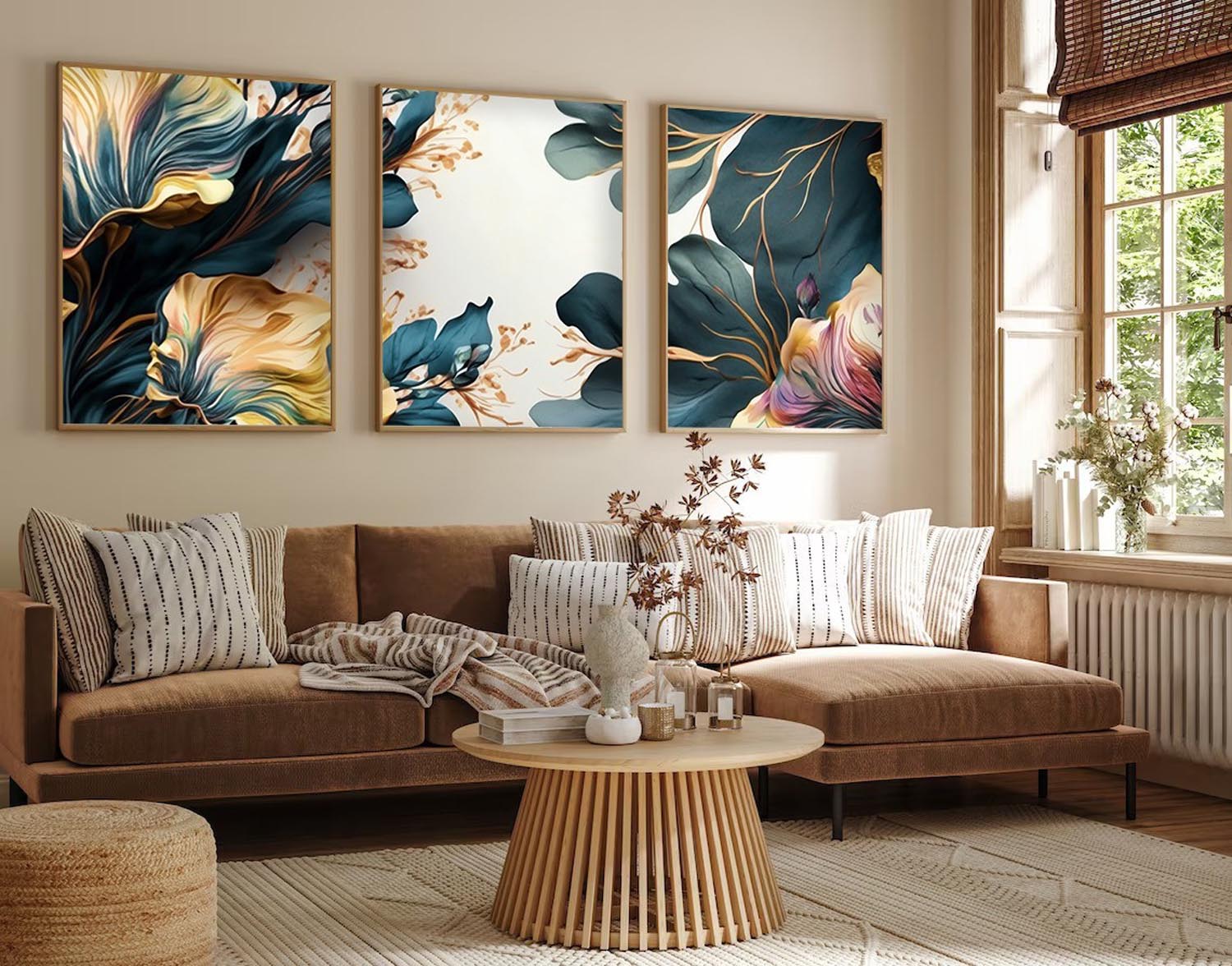 Verleihen Sie Ihrem Raum mit dem Huhu217 Bild von Wallity einen Hauch von Farbe und Eleganz. Dieses beeindruckende 3-teilige Kunstwerk (50 x 70 cm) verwandelt jede Wand.