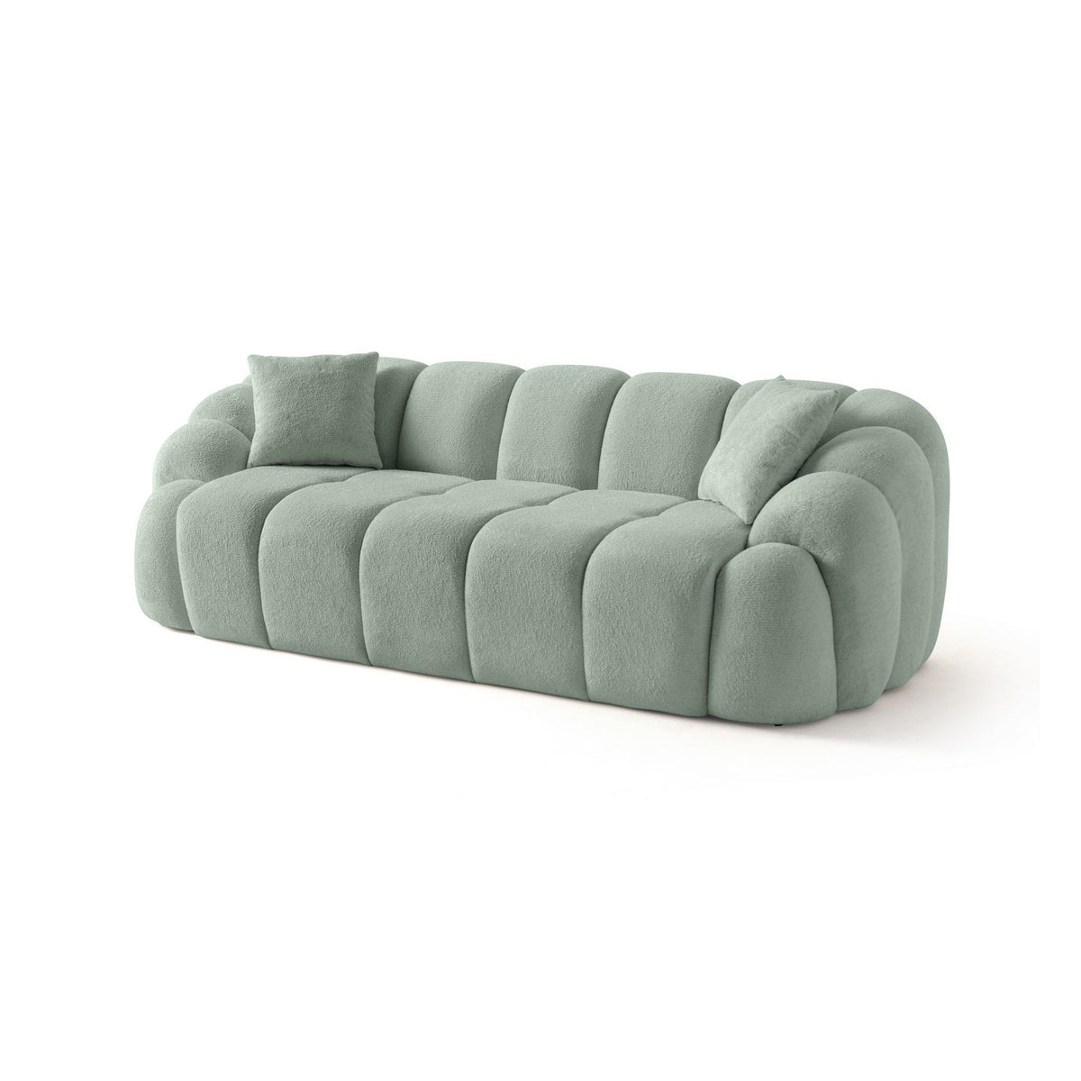 Türkisfarbenes 3-Sitzer Sofa Octavio von Hanah Home mit Polyesterstoff, Holzgestell, schlanken Kunststoffbeinen und zwei losen Kissen.