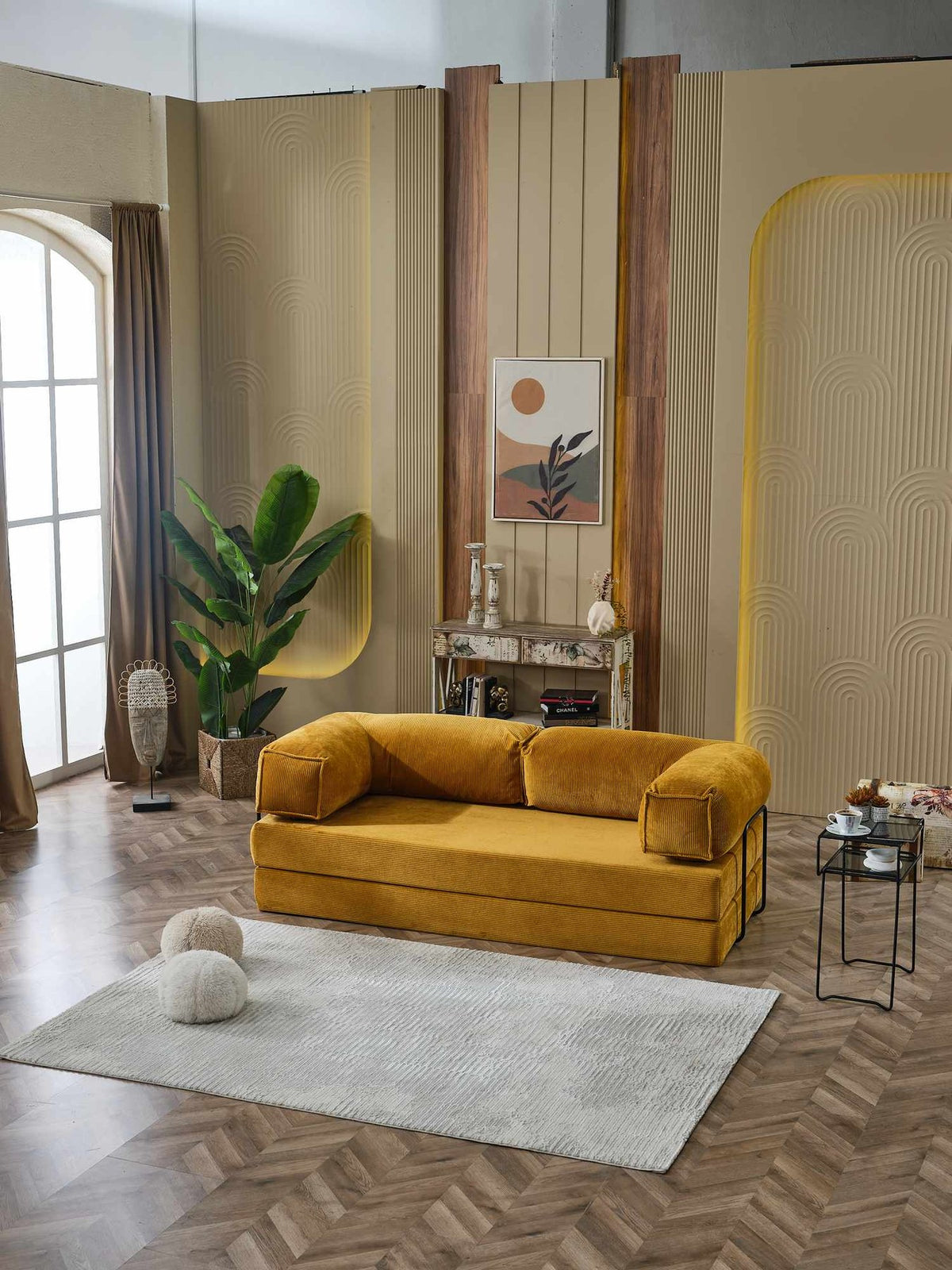 Senfgelbes 2-Sitzer Schlafsofa Kanepe 180 von Hanah Home aus Polyester-Leinen-Stoff mit geraden Armlehnen und niedriger Sitzhöhe, freigestellt.