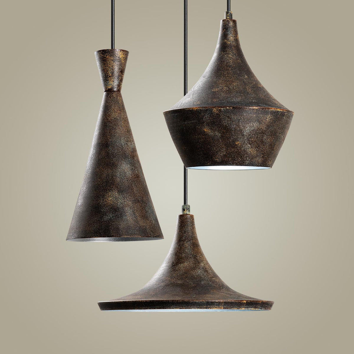 TOM Pendellampe - Antiquation in Antiquation präsentiert im Onlineshop von KAQTU Design AG. Pendelleuchte ist von Opviq