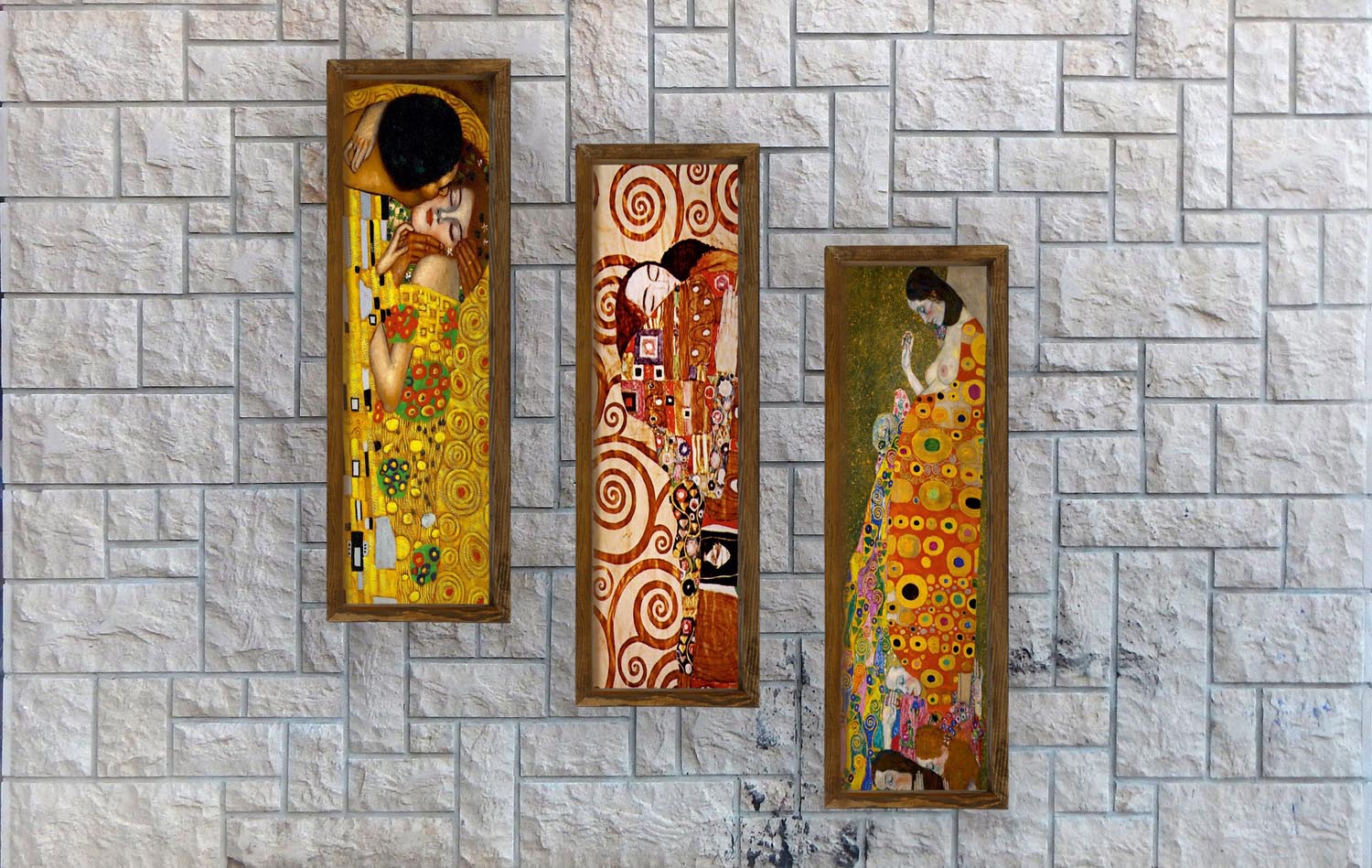 Entdecken Sie das faszinierende KZM393 Bild von Wallity in Mehrfarbig! Verleihen Sie Ihrem Raum mit diesem Meisterwerk von Gustav Klimt einen Hauch von Eleganz.