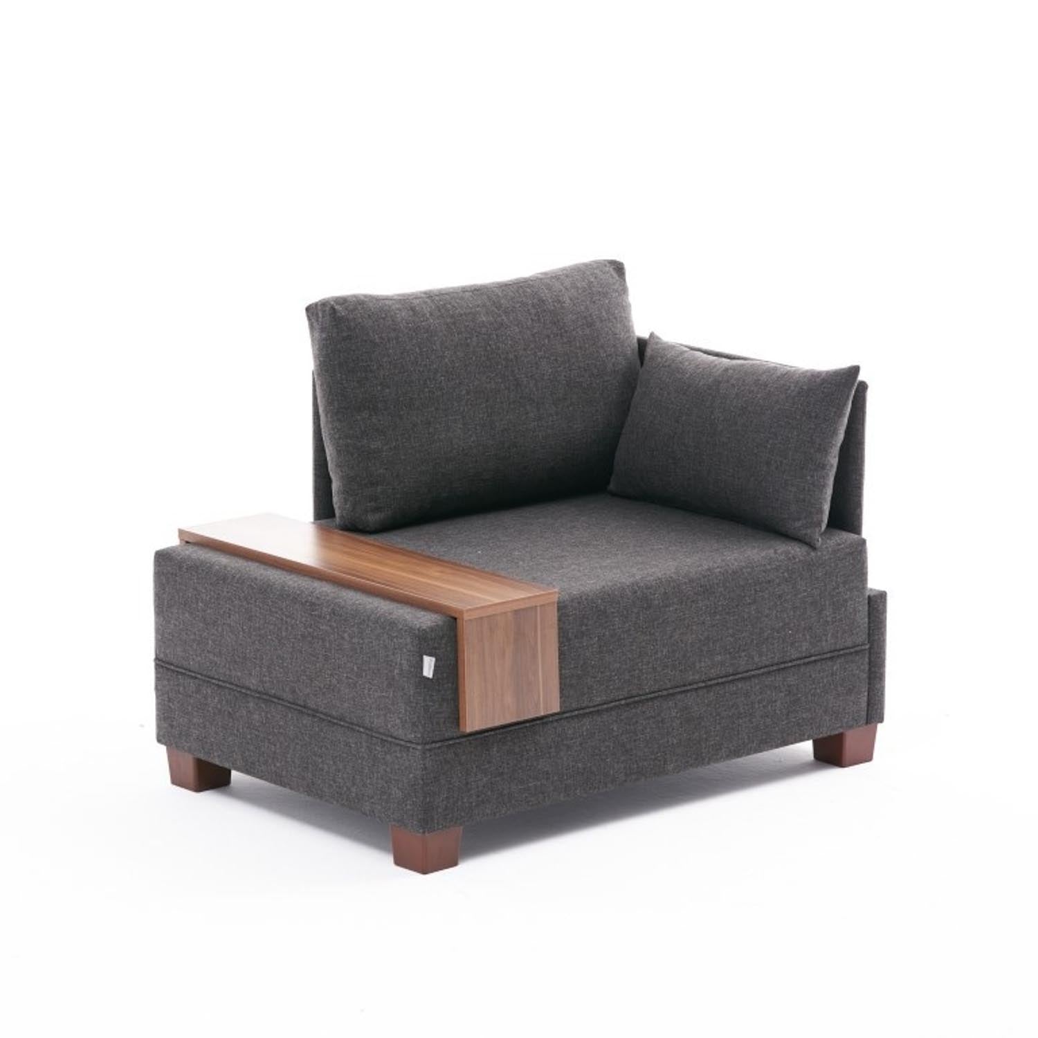 Genießen Sie das stilvolle Ecksofa-Bett Fly Right in Anthrazit von Atelier Del Sofa. Perfekte Kombination aus Komfort und Funktionalität für Ihr Zuhause!