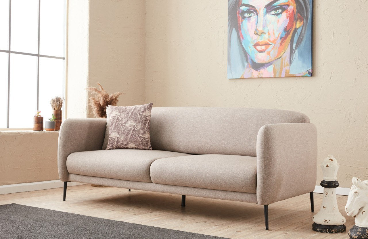 Erleben Sie das Venus 3 Bettsofa in Sahne von Atelier Del Sofa – ein stilvolles Schlafsofa, das Komfort und Eleganz vereint.