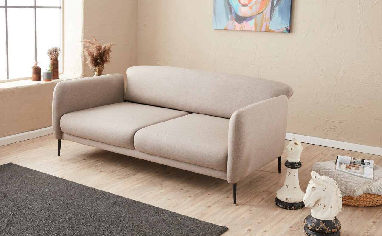 Erleben Sie das Venus 3 Bettsofa in Sahne von Atelier Del Sofa – ein stilvolles Schlafsofa, das Komfort und Funktionalität für Ihr Zuhause vereint.
