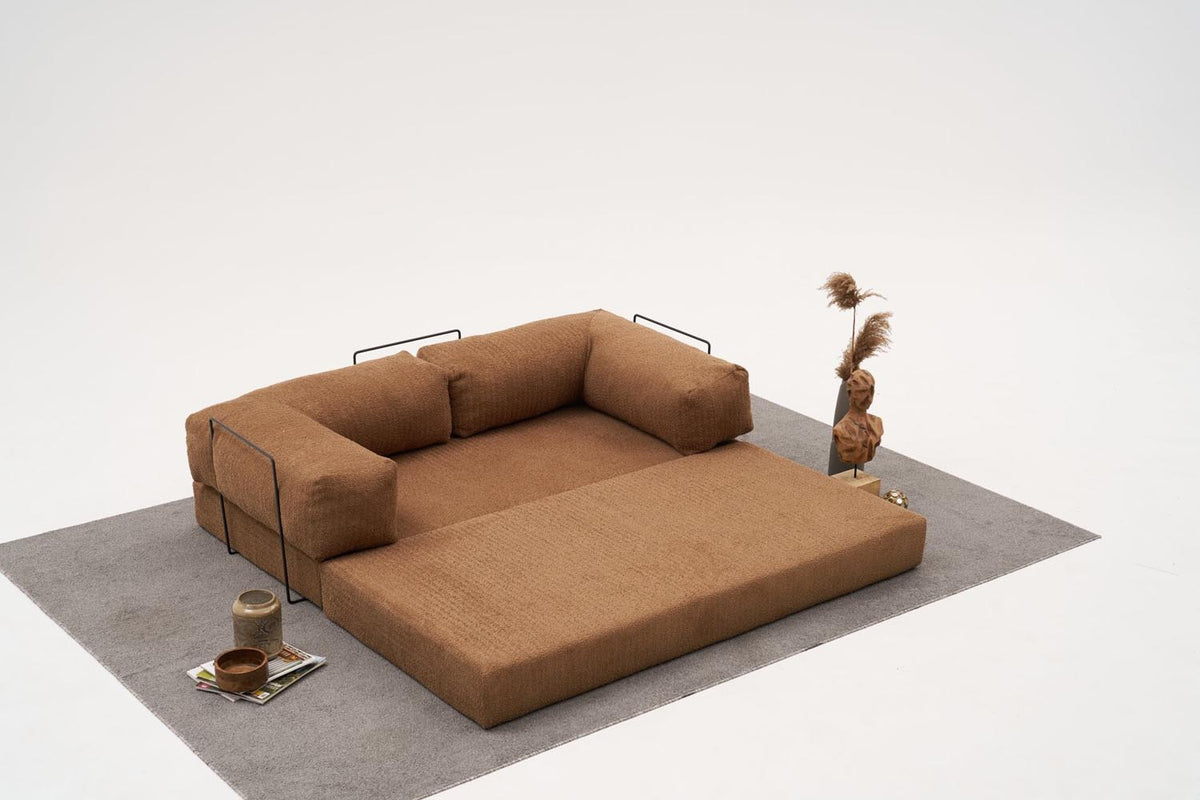 Comfort 3er Sofa - Braun in Braun präsentiert im Onlineshop von KAQTU Design AG. 3er Sofa ist von Atelier Del Sofa