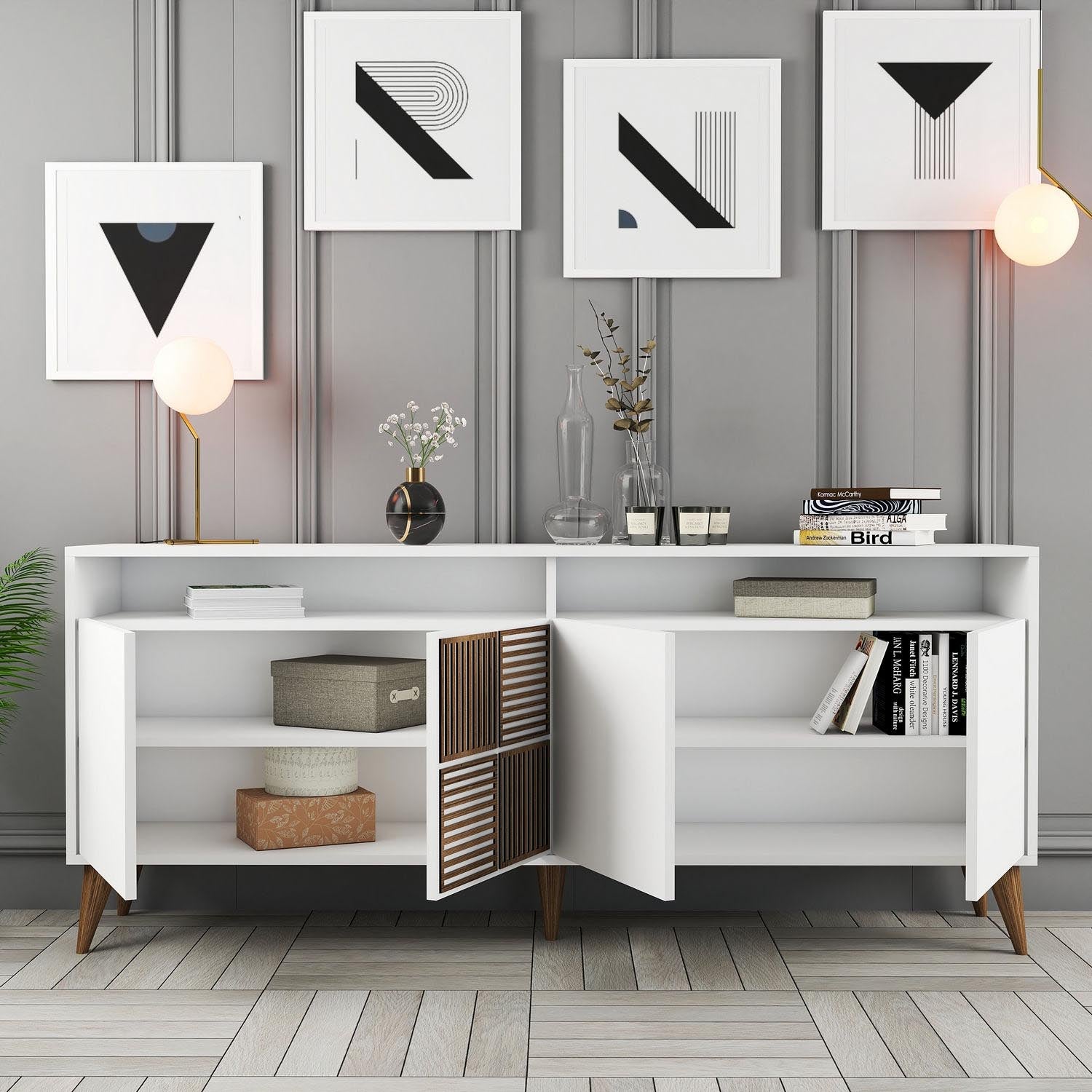 Entdecken Sie das Milan High-Sideboard in elegantem Weiß von Hanah Home. Ein zeitloses Design, das jedem Raum Stil und Funktionalität verleiht.