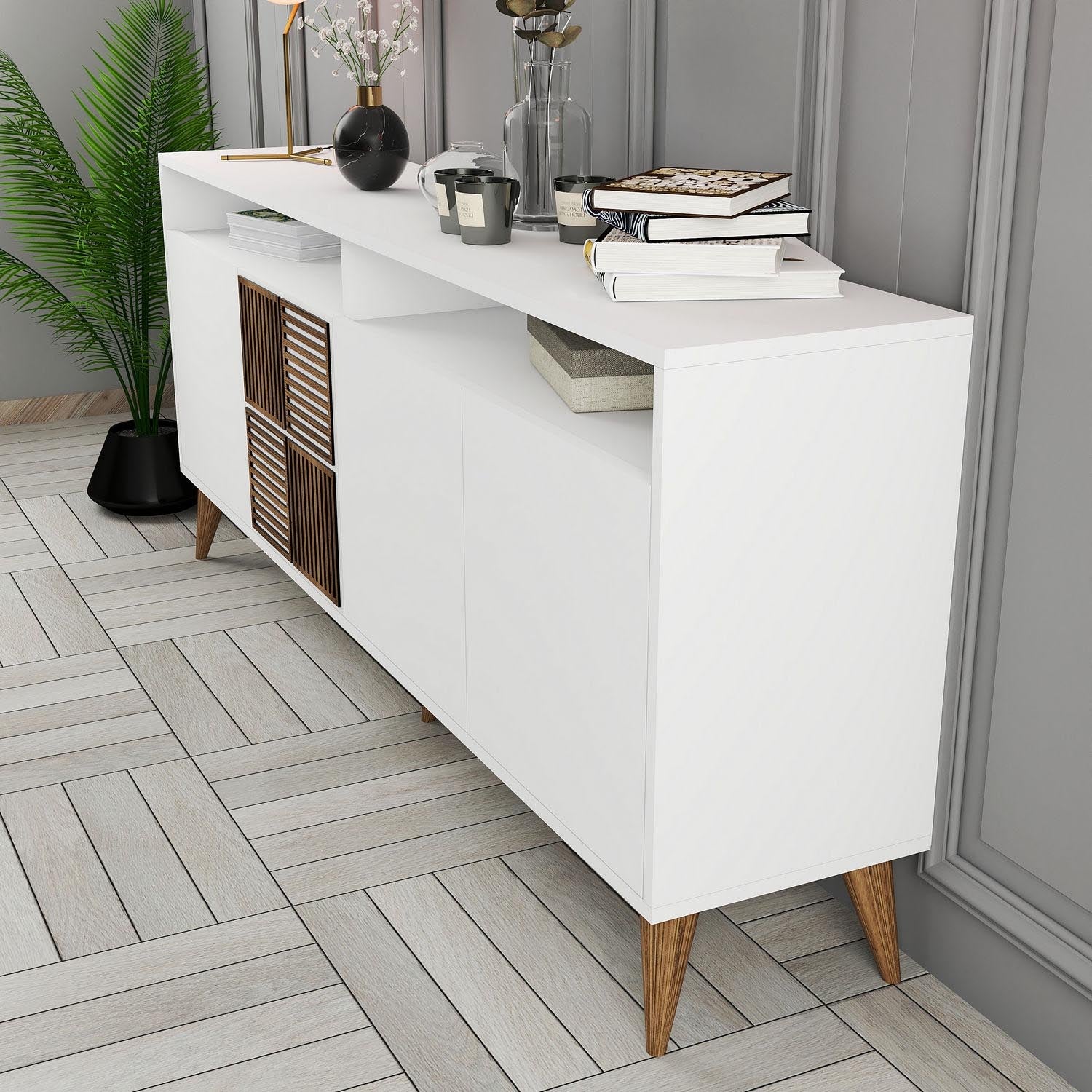 Erleben Sie das Milan High-Sideboard in strahlendem Weiß von Hanah Home. Perfekte Kombination aus Eleganz und Funktionalität für Ihr Zuhause.