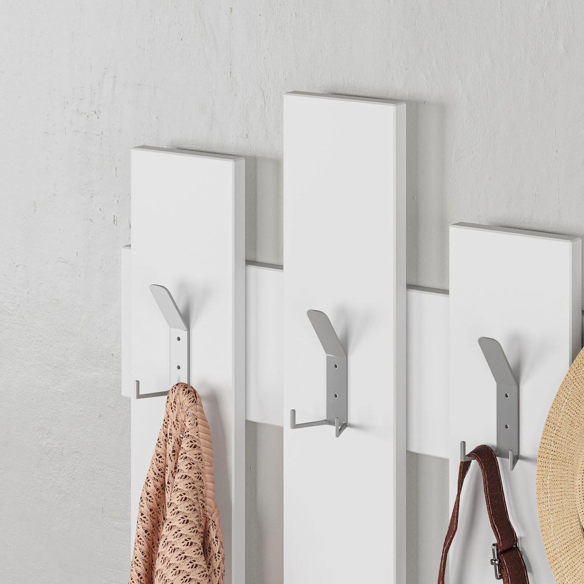 Wave Kleiderhaken - Weiss in Weiss präsentiert im Onlineshop von KAQTU Design AG. Kleiderhaken ist von Hanah Home