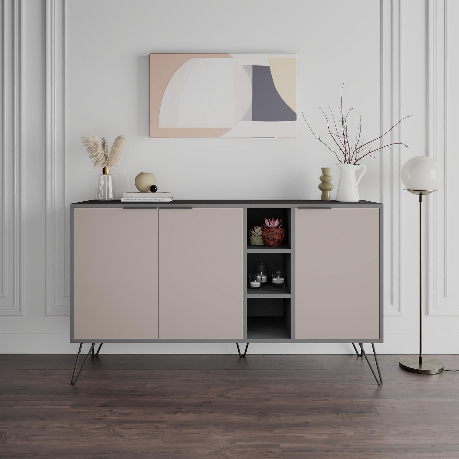 Entdecken Sie die Clara Console in Anthrazit und Lichtbraun von Hanah Home – ein stilvolles High-Sideboard mit modernem Design und praktischem Stauraum.