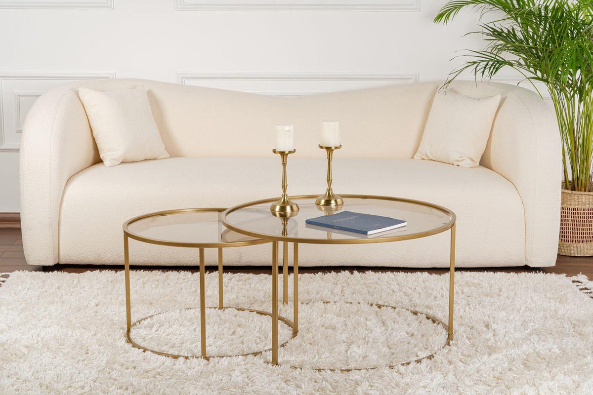 Aurum Sofatisch - Gold
Bronze in Gold
Bronze präsentiert im Onlineshop von KAQTU Design AG. Couchtisch ist von Nordure