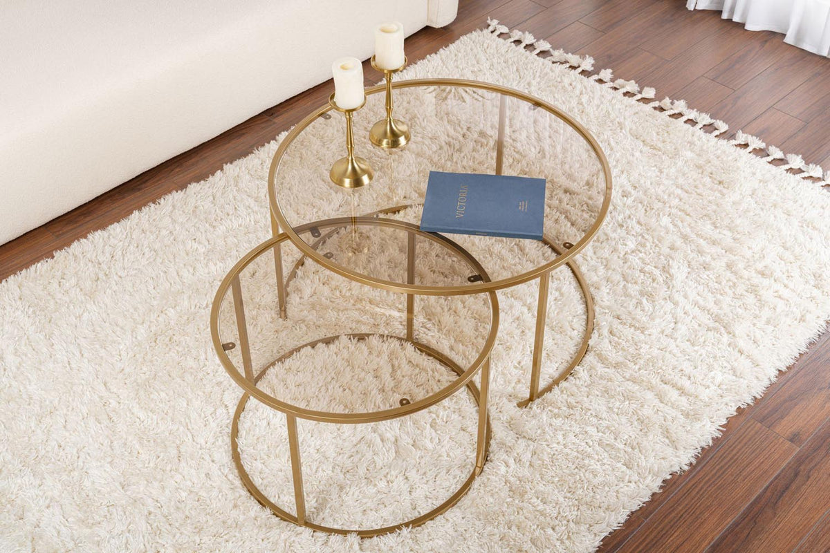 Aurum Sofatisch - Gold
Bronze in Gold
Bronze präsentiert im Onlineshop von KAQTU Design AG. Couchtisch ist von Nordure