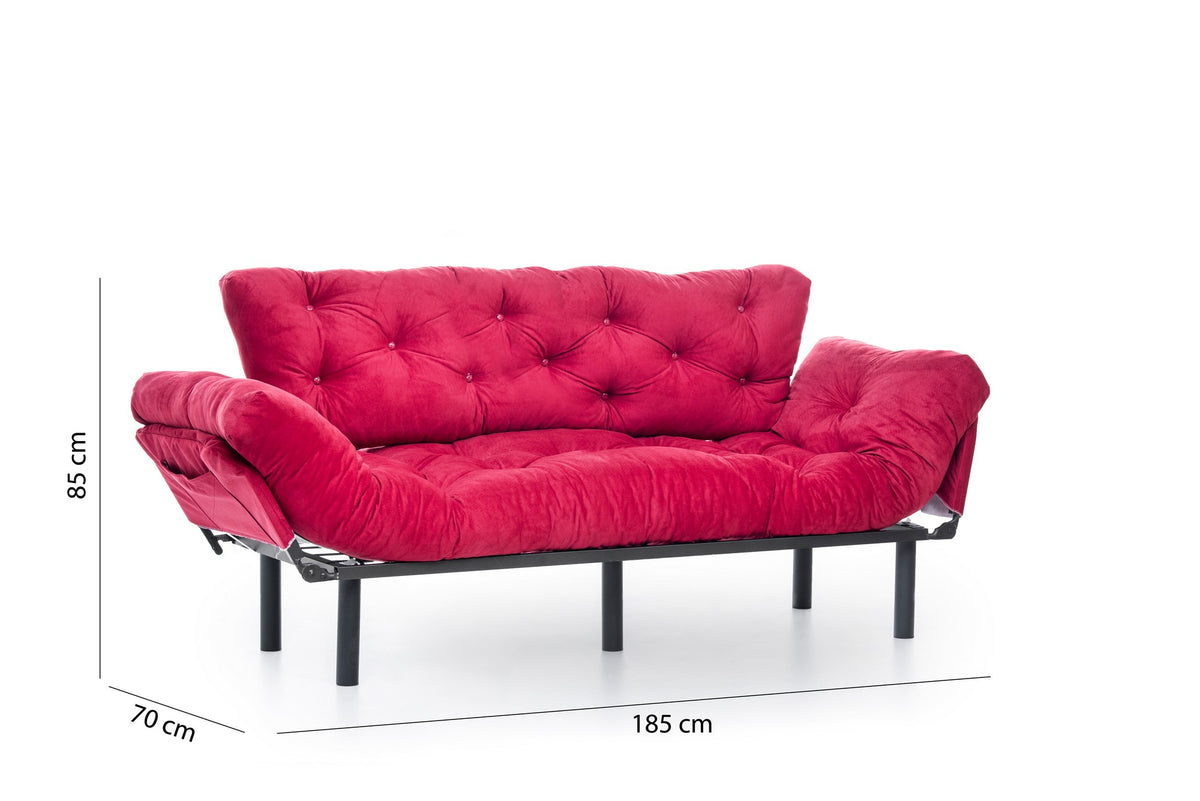 Nitta Triple Bettsofa - Maroons in Maroons präsentiert im Onlineshop von KAQTU Design AG. Bettsofa ist von Atelier Del Sofa