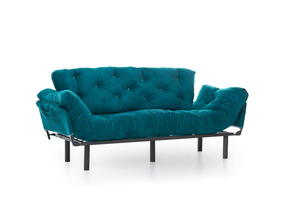 Nitta Triple Bettsofa - Petrolgrün in Petrolgrün präsentiert im Onlineshop von KAQTU Design AG. Bettsofa ist von Atelier Del Sofa