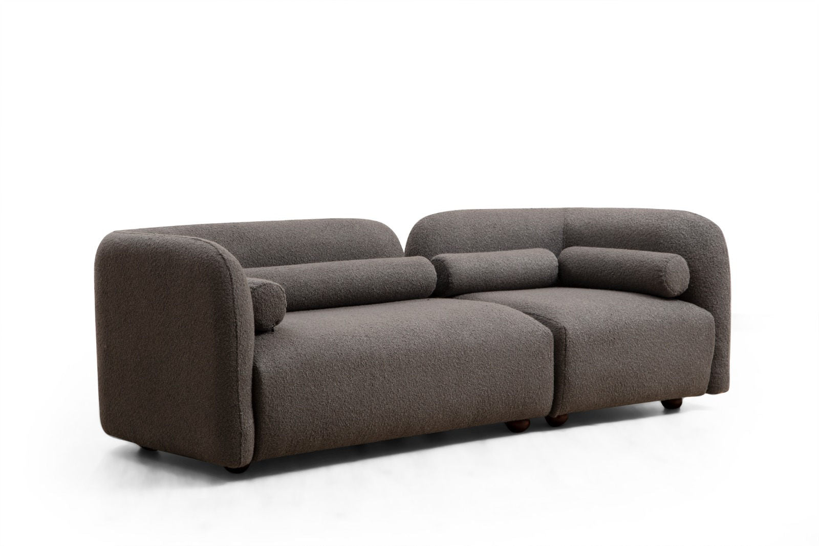 Entdecken Sie das Victoria Grey Bouclette 3er Sofa – eine harmonische Verbindung von Eleganz und Komfort, ideal für Ihr modernes Zuhause.