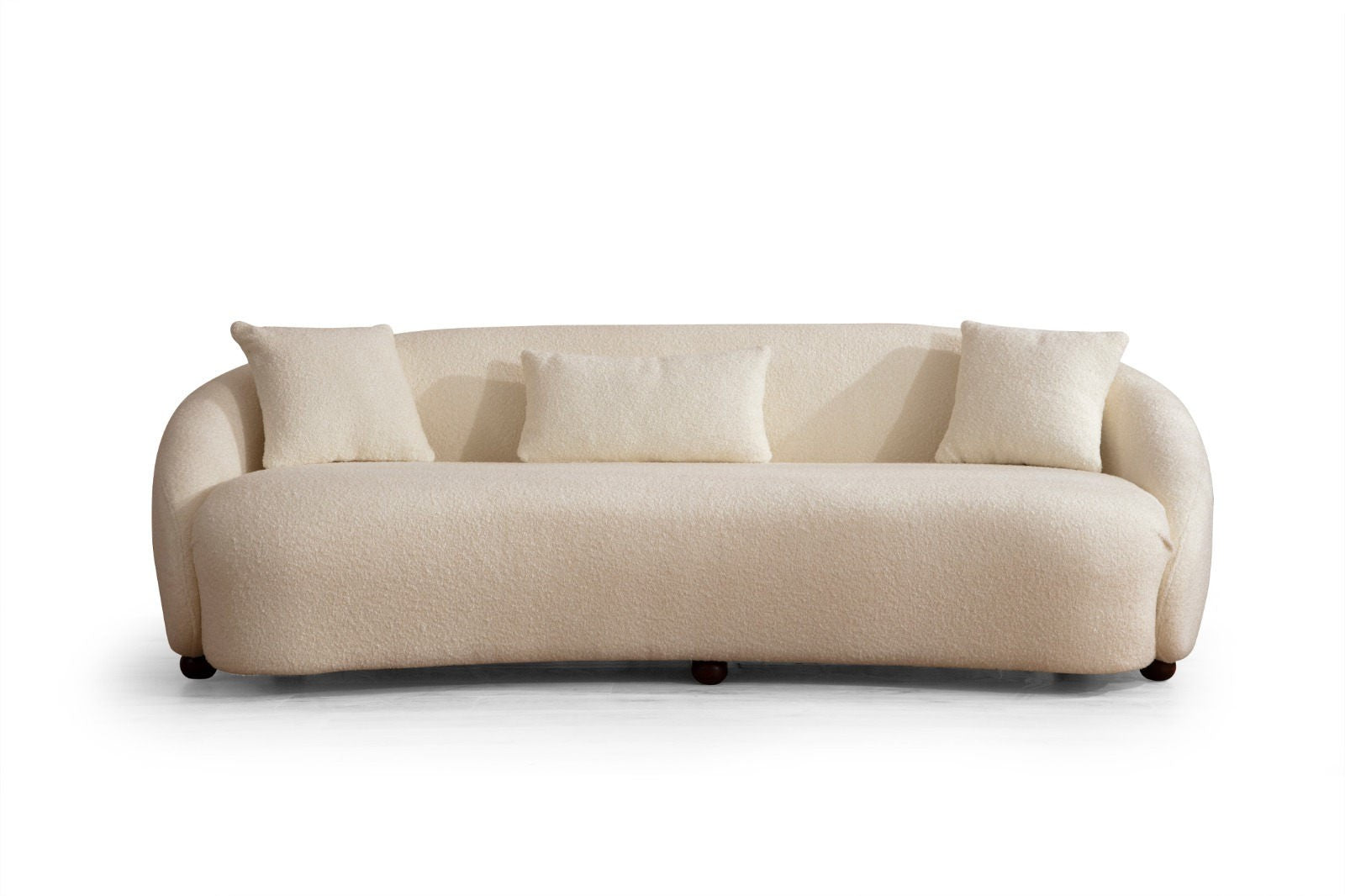 Entdecken Sie das Napoli Cream Bouclette 3er Sofa von Atelier Del Sofa – ein stilvolles Möbelstück, das Komfort und Eleganz in Ihr Wohnzimmer bringt.