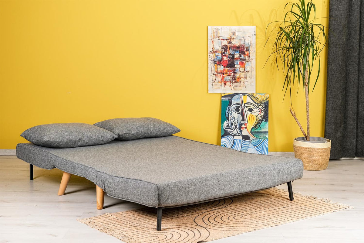Folde 2 Bettsofa - Hellgrau in Hellgrau präsentiert im Onlineshop von KAQTU Design AG. Bettsofa ist von Atelier Del Sofa