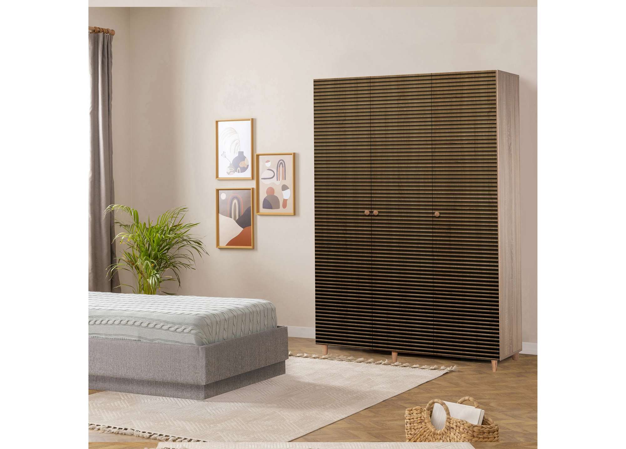 Verleihen Sie Ihrem Raum mit der eleganten Mode Garderobe in Sonoma Eiche von Hanah Home einen modernen Akzent – stilvoll und praktisch!