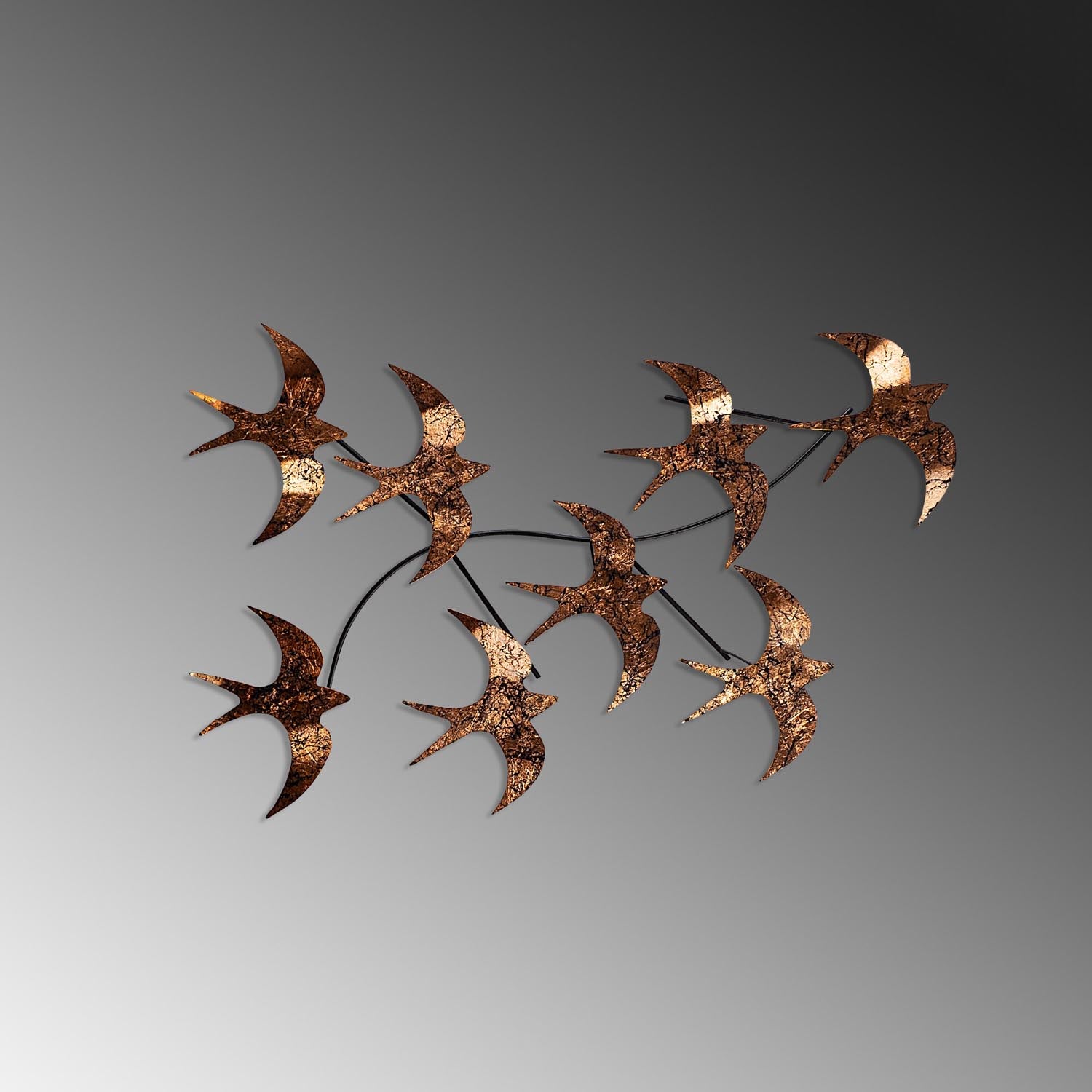 Verleihen Sie Ihrem Zuhause mit der mehrfarbigen Wanddeko "Flying Birds 3" von Wallity einen Hauch von Stil und Individualität – ein handgemachtes Meisterwerk!