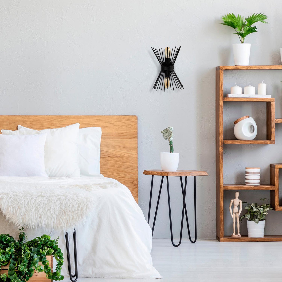 Kirpi Wandleuchte - Schwarz in Schwarz präsentiert im Onlineshop von KAQTU Design AG. Wandleuchte ist von Opviq