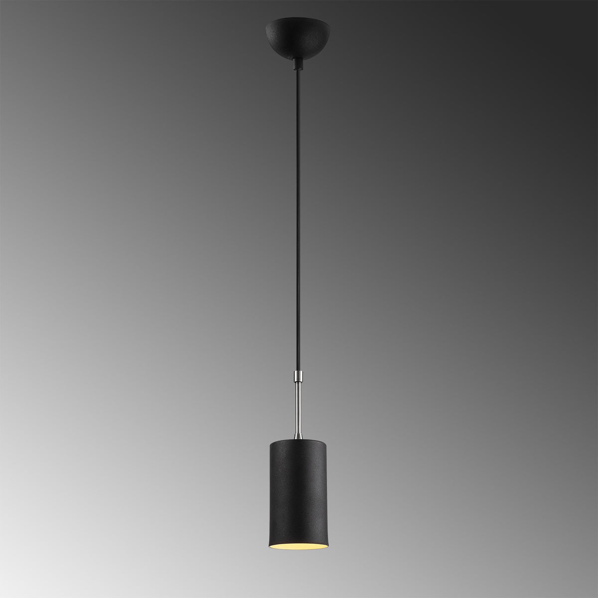 Kem Pendellampe - Schwarz Nickel in Schwarz Nickel präsentiert im Onlineshop von KAQTU Design AG. Pendelleuchte ist von Opviq