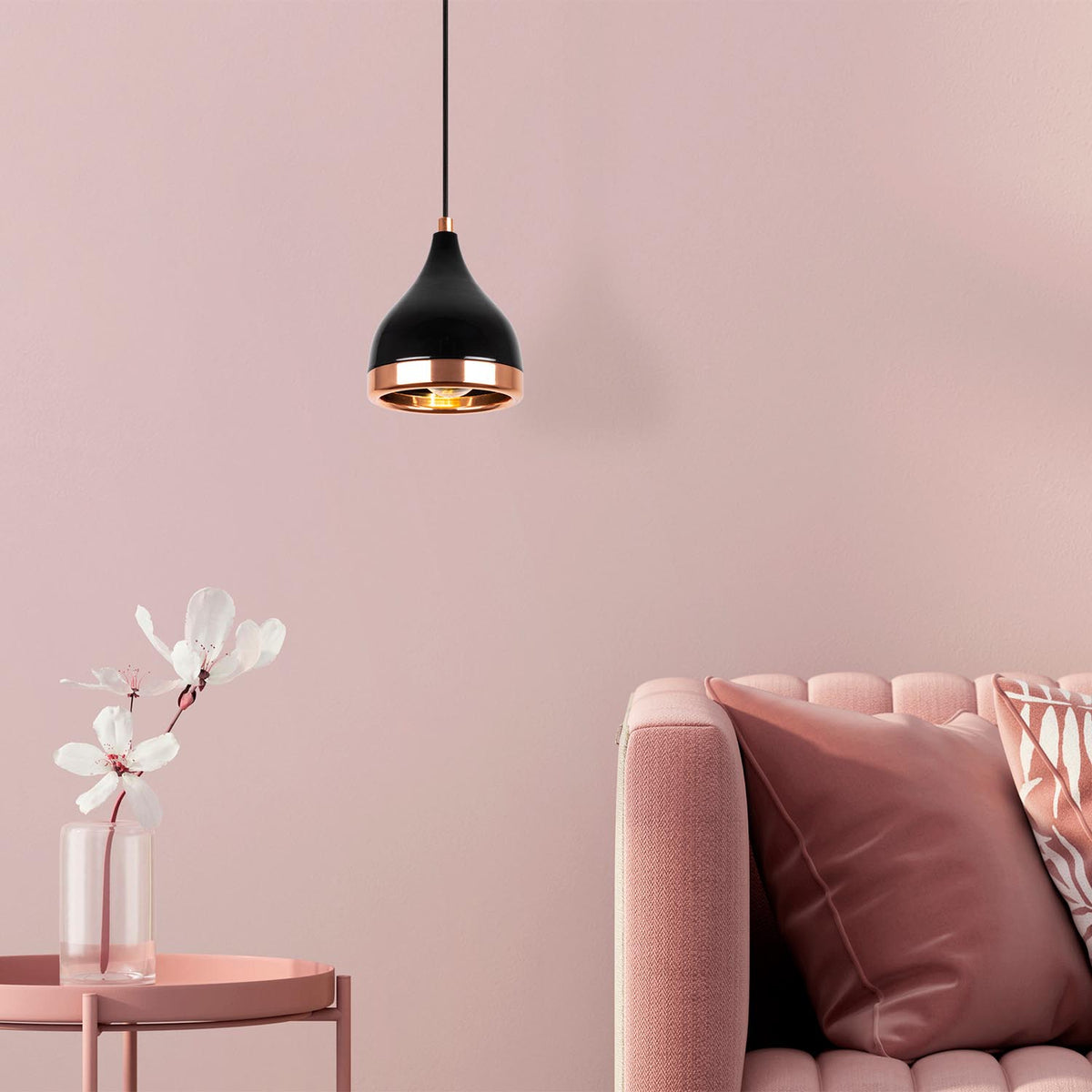 Yıldo Pendellampe - Schwarz
Kupfer in Schwarz
Kupfer präsentiert im Onlineshop von KAQTU Design AG. Pendelleuchte ist von Opviq