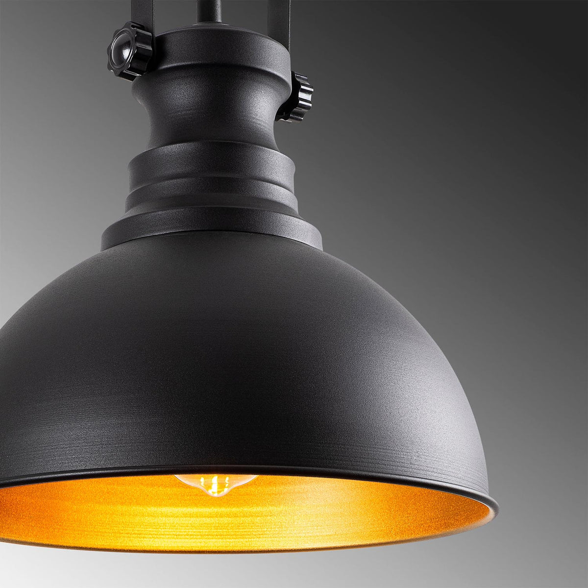 Sağlam Pendellampe - Schwarz in Schwarz präsentiert im Onlineshop von KAQTU Design AG. Pendelleuchte ist von Opviq