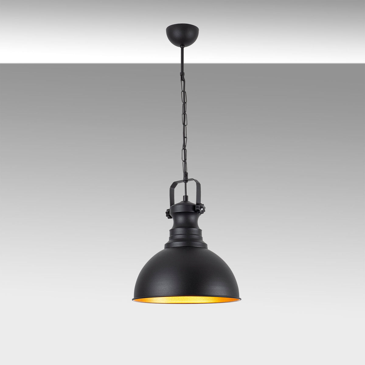 Sağlam Pendellampe - Schwarz in Schwarz präsentiert im Onlineshop von KAQTU Design AG. Pendelleuchte ist von Opviq