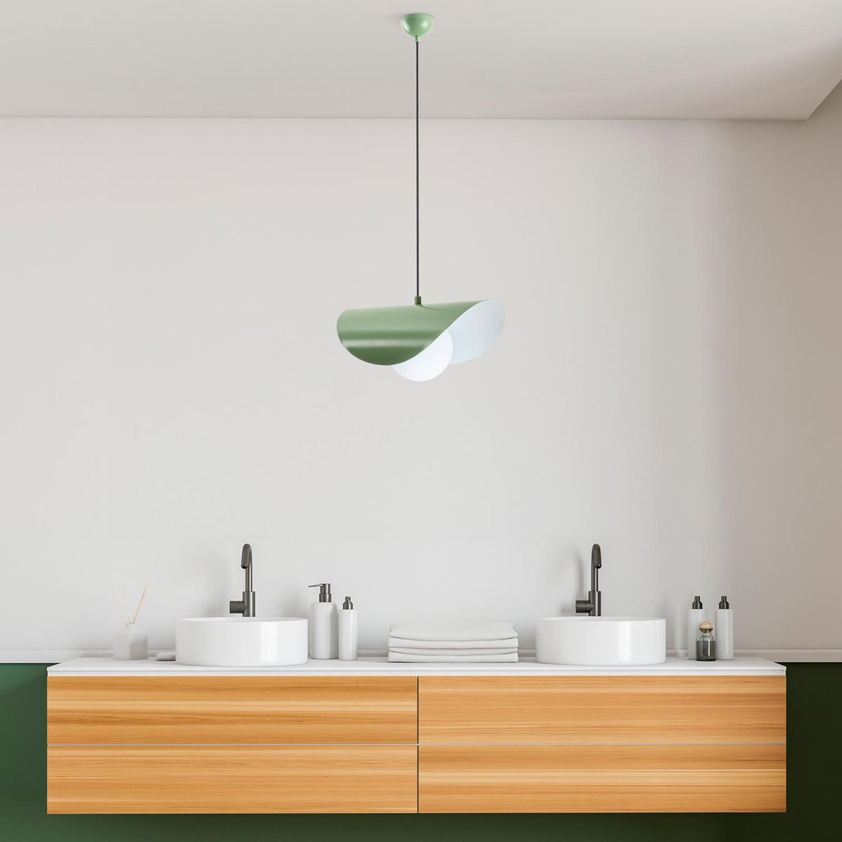 Vatoz Pendellampe - Minze in Minze präsentiert im Onlineshop von KAQTU Design AG. Pendelleuchte ist von Opviq