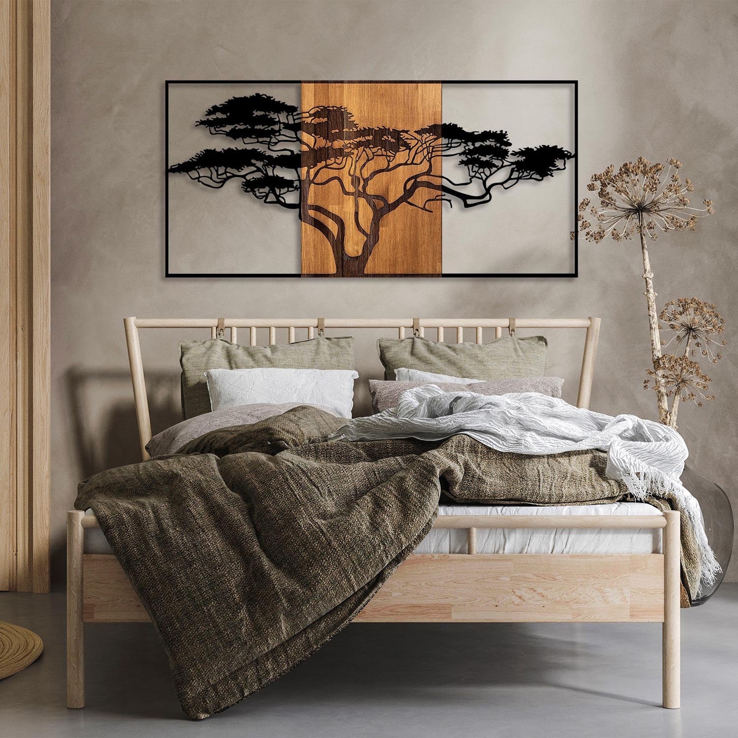 Verleihen Sie Ihrem Raum mit der Acacia Tree Wanddeko in Schwarznuss von Wallity einen Hauch von Eleganz und natürlicher Schönheit.