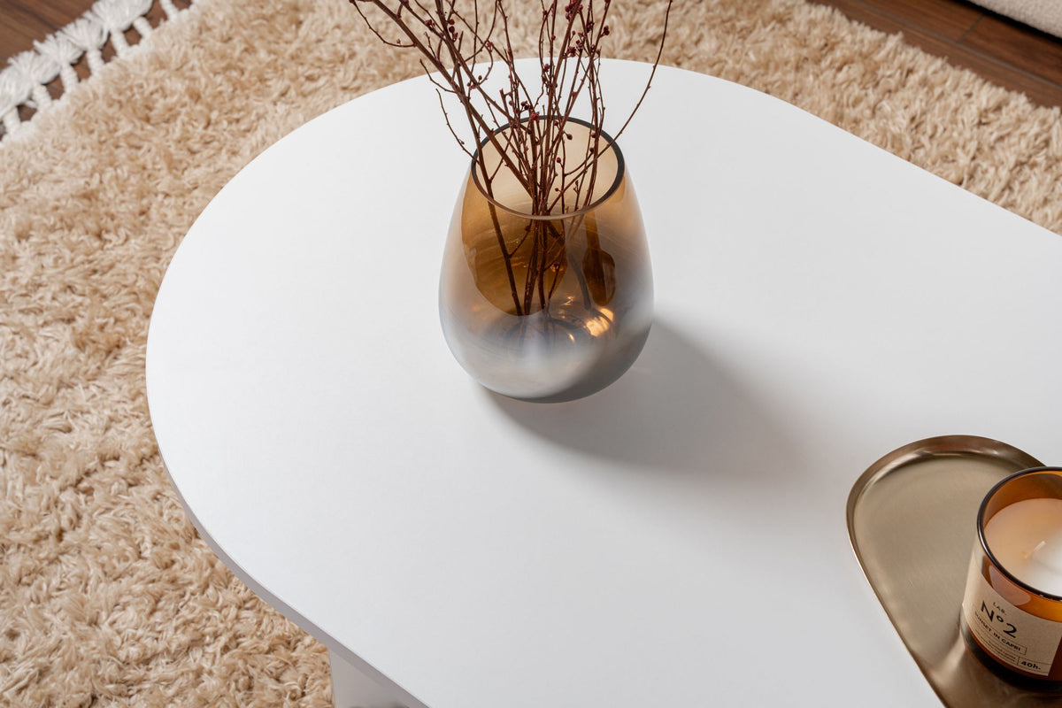 Sable Sofatisch - Weiss in Weiss präsentiert im Onlineshop von KAQTU Design AG. Couchtisch ist von Nordure