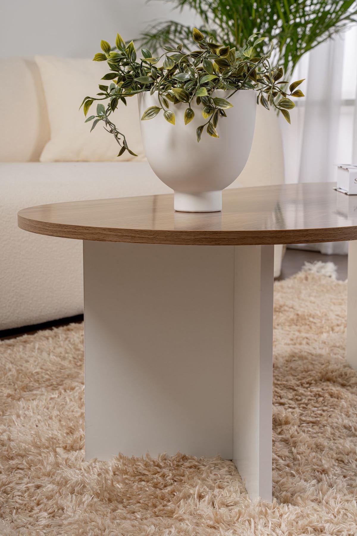 Sable Sofatisch - Walnuss Weiss in Walnuss Weiss präsentiert im Onlineshop von KAQTU Design AG. Couchtisch ist von Nordure