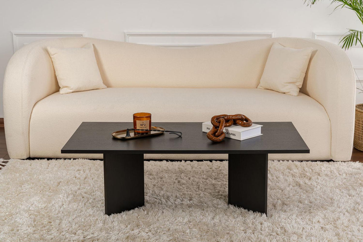 Sabin Sofatisch - Holz Schwarz in Holz Schwarz präsentiert im Onlineshop von KAQTU Design AG. Couchtisch ist von Nordure