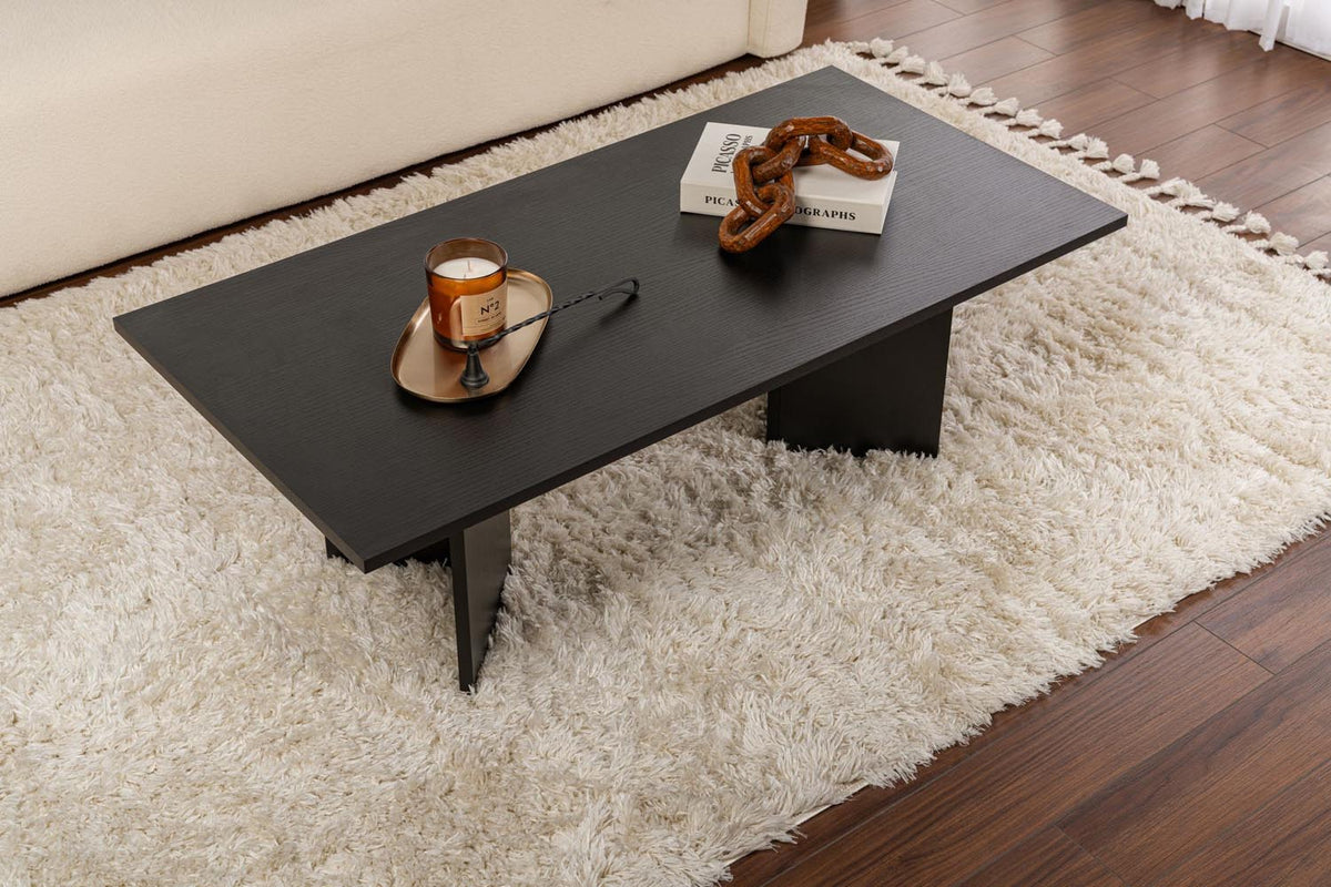 Sabin Sofatisch - Holz Schwarz in Holz Schwarz präsentiert im Onlineshop von KAQTU Design AG. Couchtisch ist von Nordure